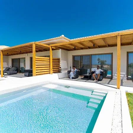 Üdülőközpont Grand Elis & Kurúta