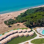 Grand Elis & Θέρετρο Κουρούτα
