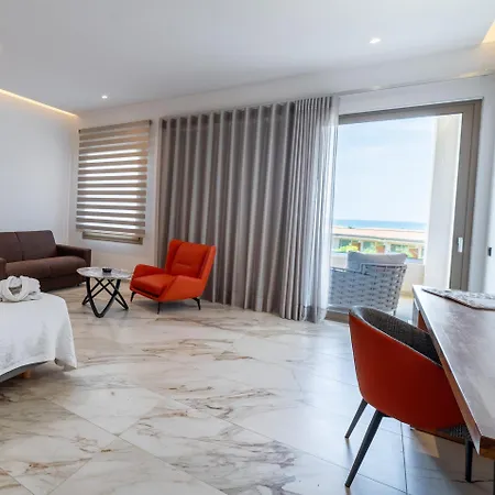 Grand Elis & Semesteranläggning (resort) Kourouta