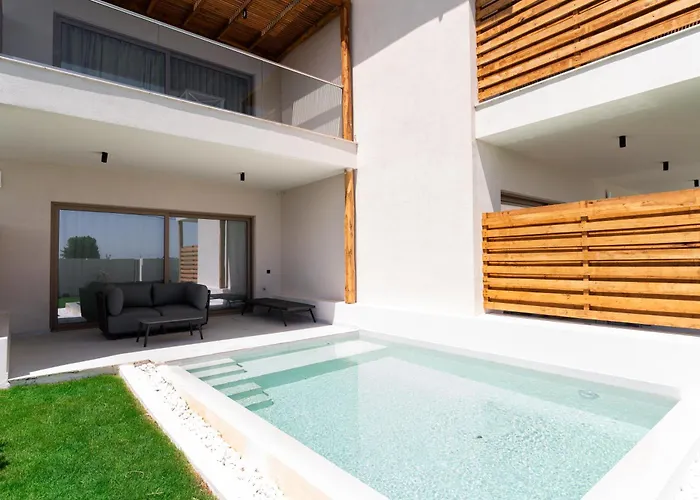 Rezort Grand Elis & 5*