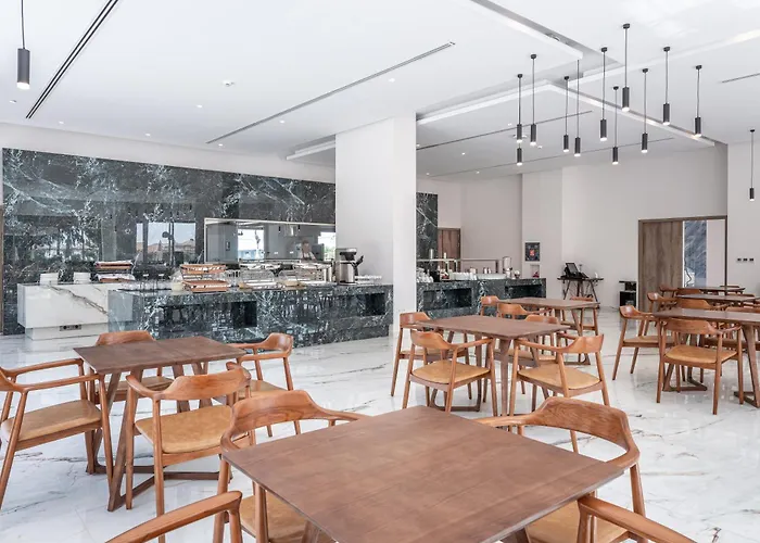 Rezort Grand Elis & 5*