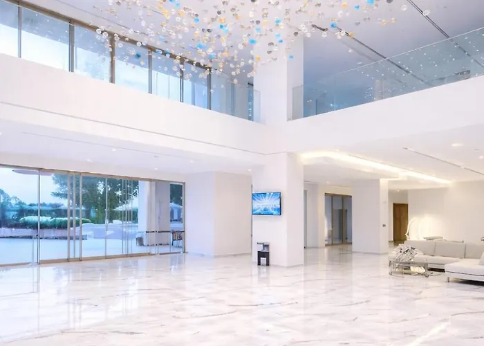 Grand Elis & 5* Kourouta